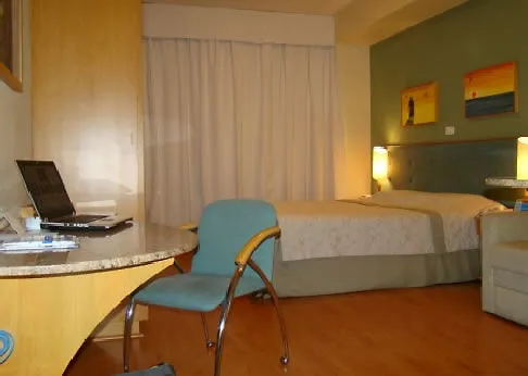 Harbor Regent Suites Porto Alegre 4*,  Brazílie