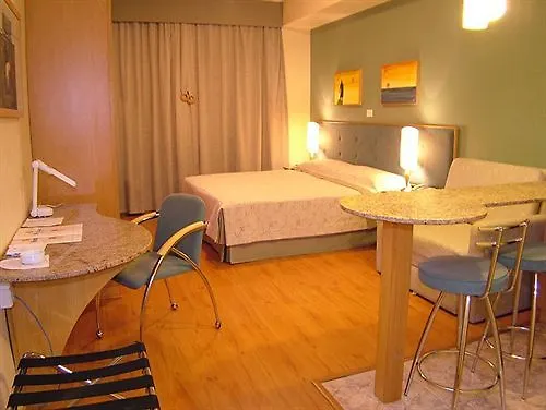 Harbor Regent Suites Porto Alegre Hotel