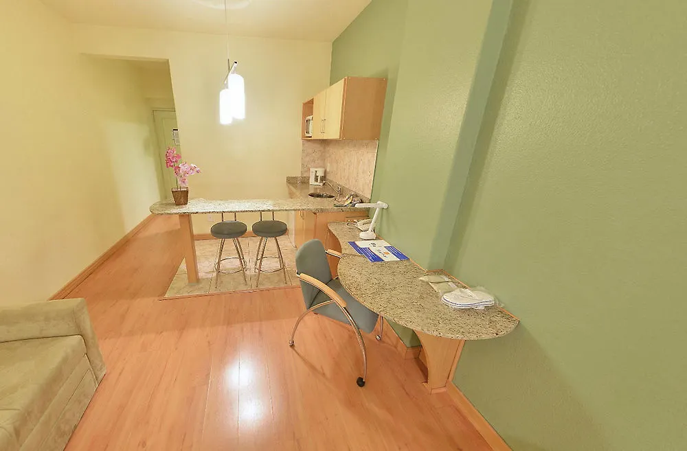 Harbor Regent Suites Porto Alegre 4*,  Brazilië